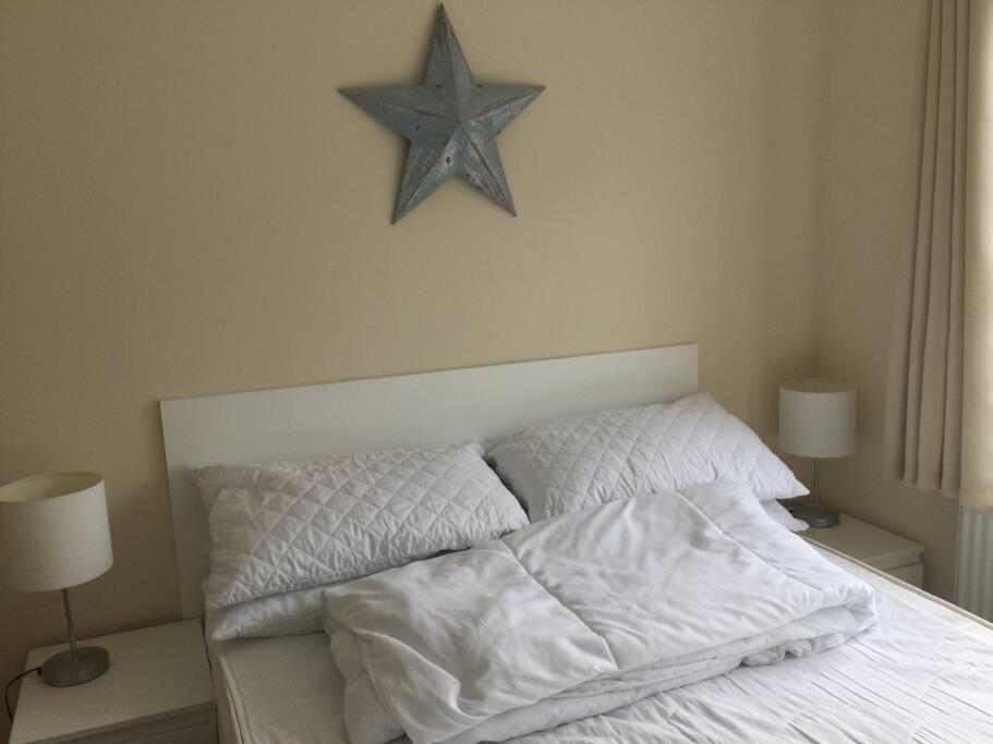 Marios Lodge Padstow Bagian luar foto